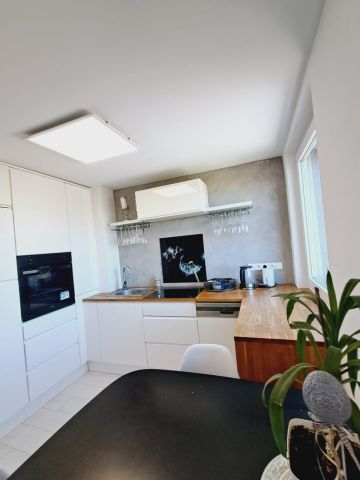 Mieszkanie 2-pokojowe Dębe. Zdjęcie 3