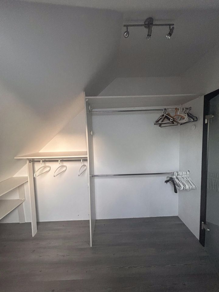 dom wolnostojący, 5 pokoi Bolszewo, ul. Broniewskiego. Zdjęcie 16