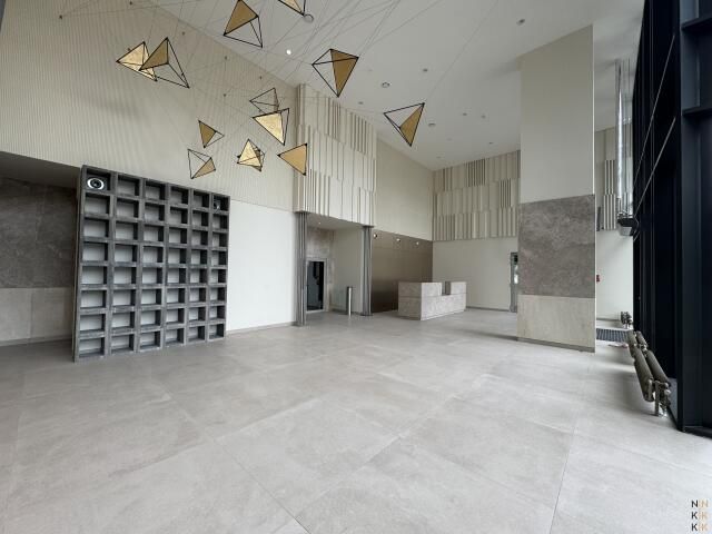 Biuro Wrocław, pl. Powstańców Śląskich. Zdjęcie 4