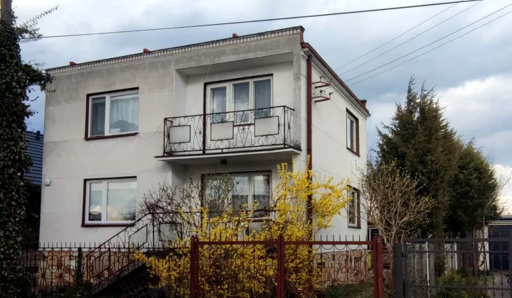 dom wolnostojący, 4 pokoje Skierniewice Centrum, ul. Harcerska