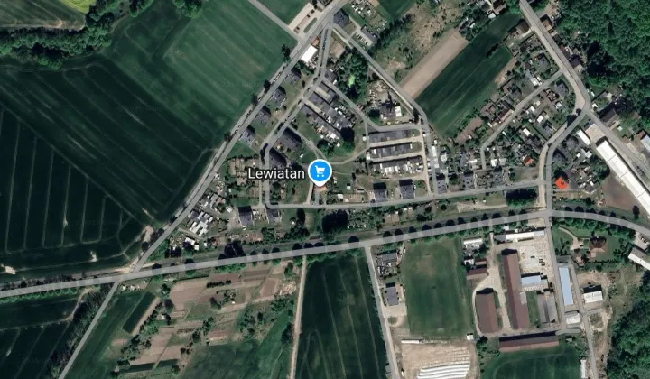dom wolnostojący, 4 pokoje Karsibór, Osiedle