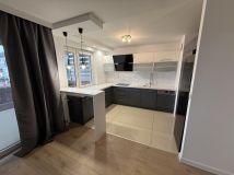 Mieszkanie 3-pokojowe Kielce Podkarczówka, ul. Hugona Kołłątaja. Zdjęcie 1