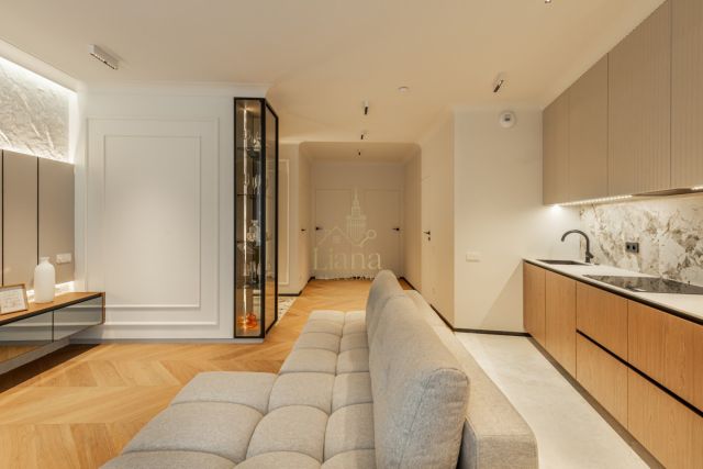 Mieszkanie 3-pokojowe Warszawa Śródmieście, ul. Prosta. Zdjęcie 8