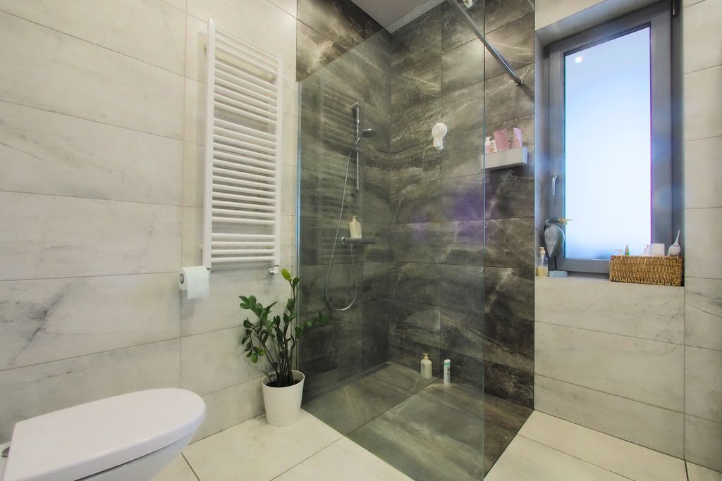 dom wolnostojący, 4 pokoje Łochowice. Zdjęcie 17