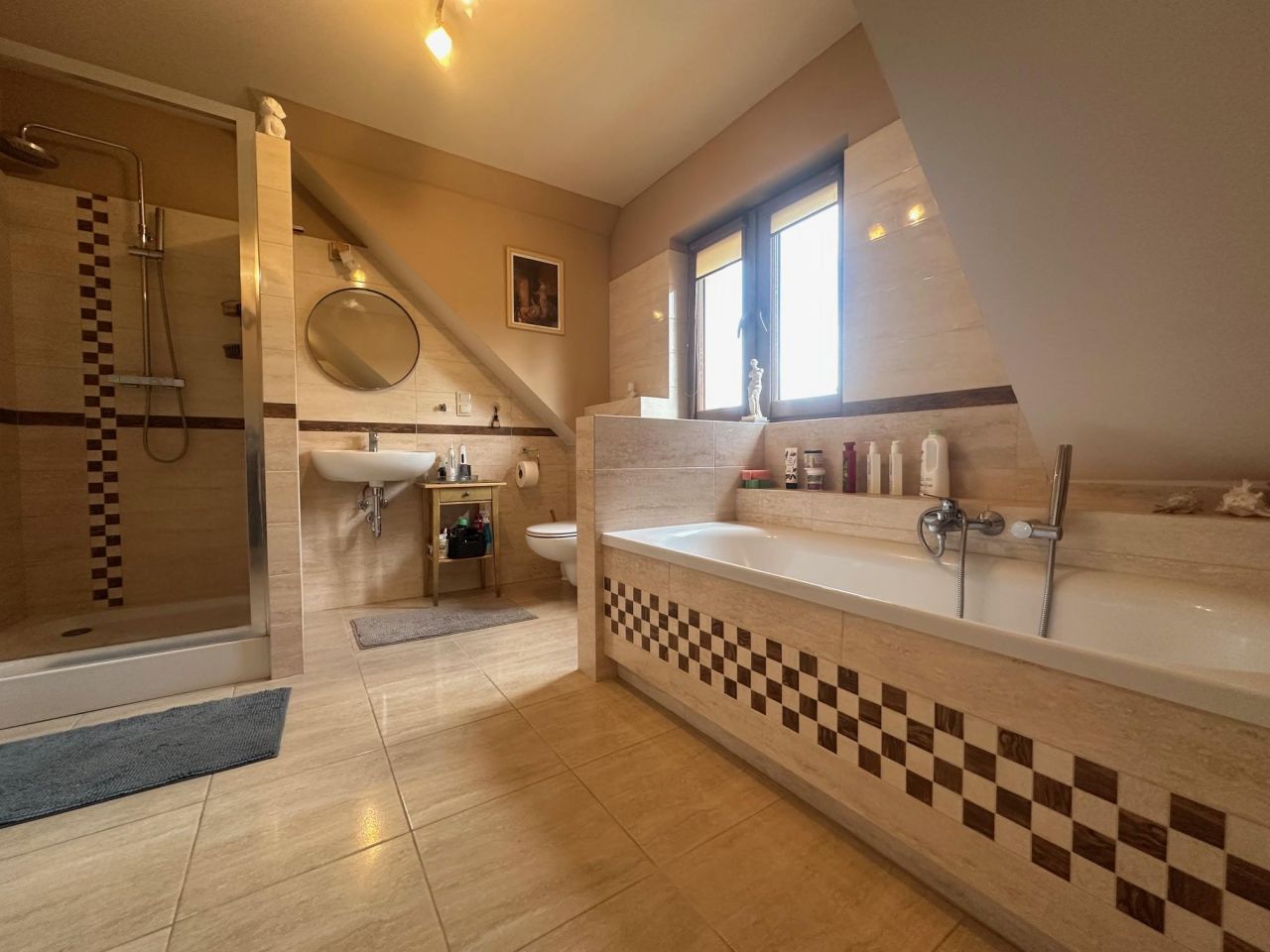 dom wolnostojący, 5 pokoi Sulistrowice. Zdjęcie 21