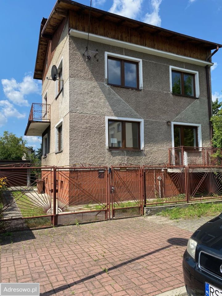 dom wolnostojący, 5 pokoi Stalowa Wola, ul. gen. Józefa Bema