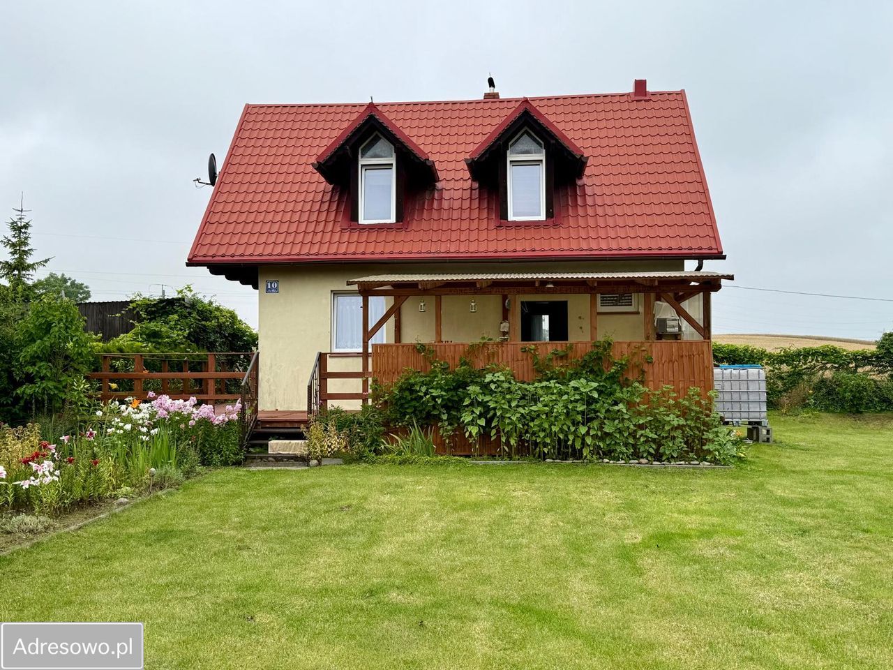 dom wolnostojący, 4 pokoje Rębielcz, ul. Miła. Zdjęcie 1