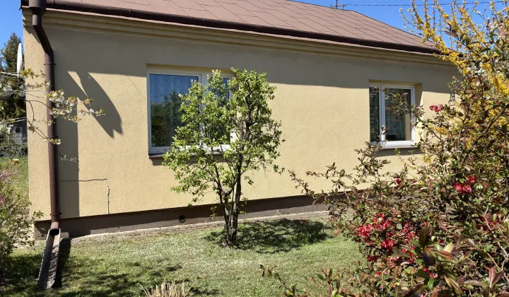 dom wolnostojący, 3 pokoje Tomaszów Lubelski Parcele, ul. Marii Skłodowskiej