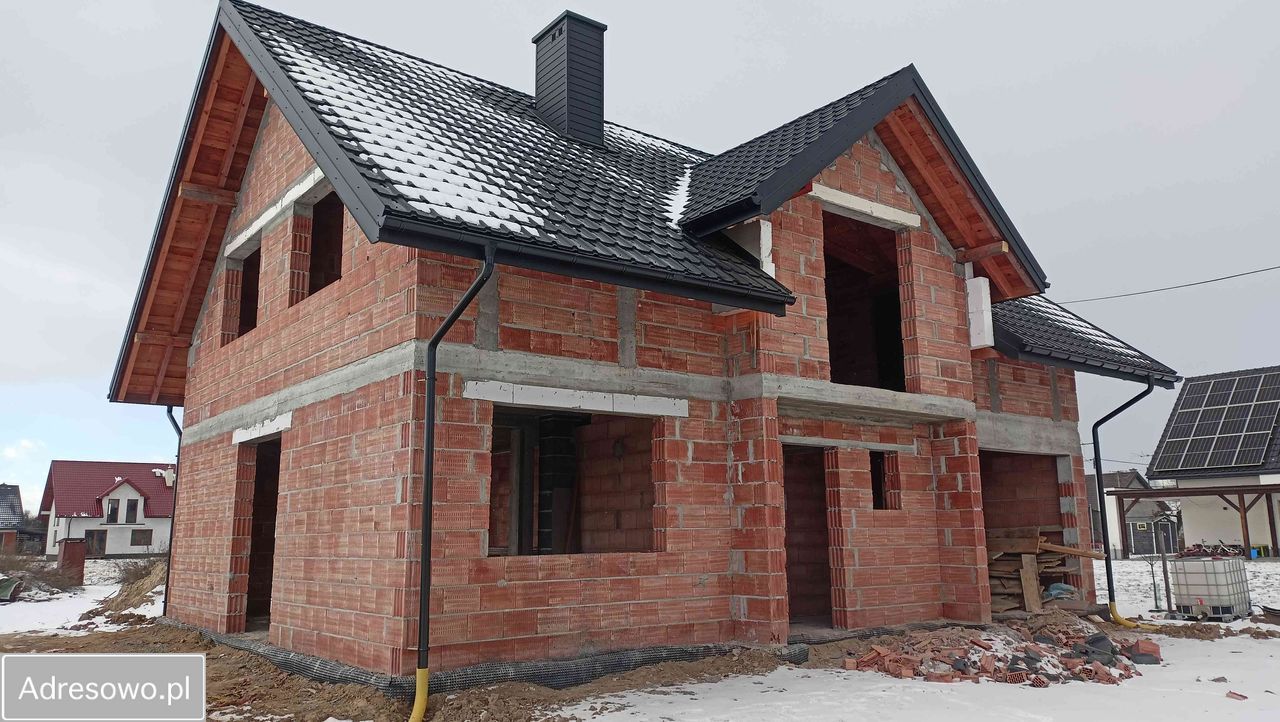 dom wolnostojący, 6 pokoi Białobrzegi. Zdjęcie 2