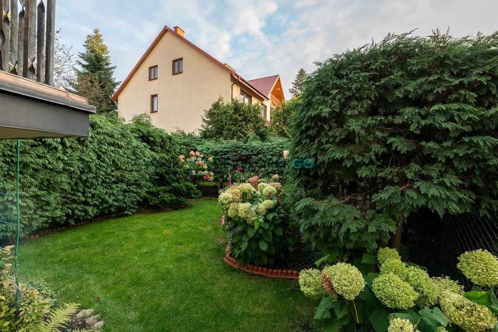 dom szeregowy, 7 pokoi Ostrołęka, ul. Marii Korzeniowskiej. Zdjęcie 13