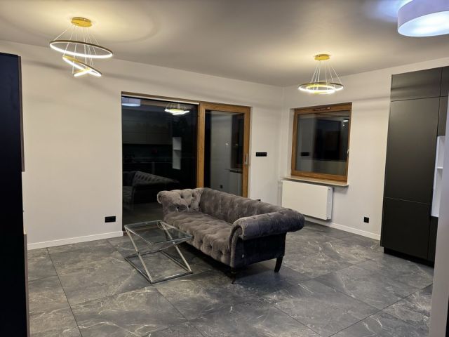 Mieszkanie 3-pokojowe Częstochowa Parkitka, ul. Małopolska. Zdjęcie 1