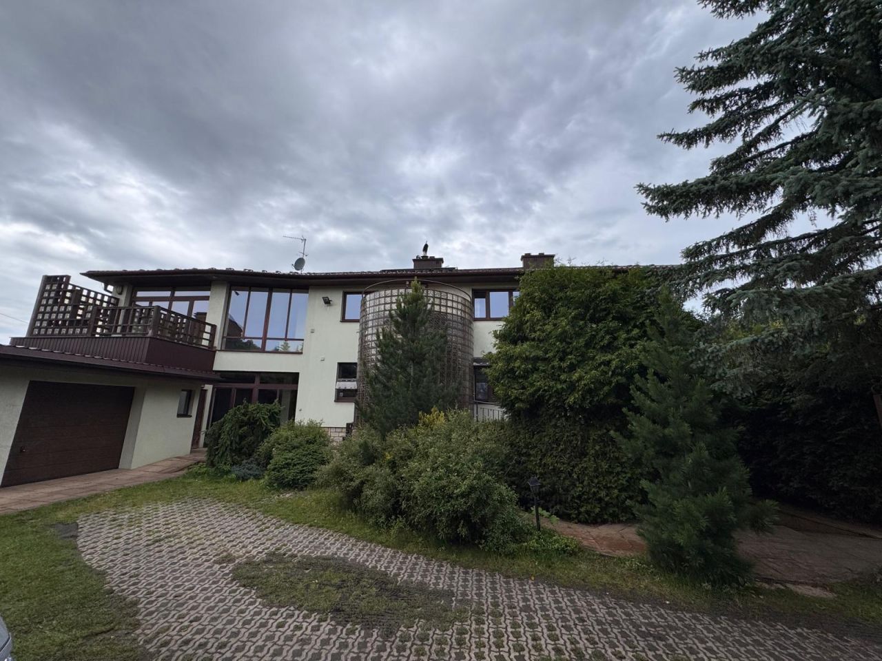 dom wolnostojący, 10 pokoi Antoniówka, ul. Jagodowa