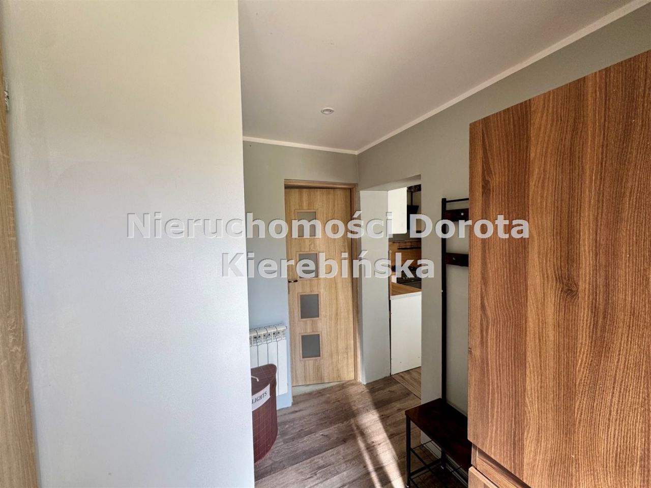 dom wolnostojący, 3 pokoje Tomaszów Mazowiecki, ul. Niska. Zdjęcie 16