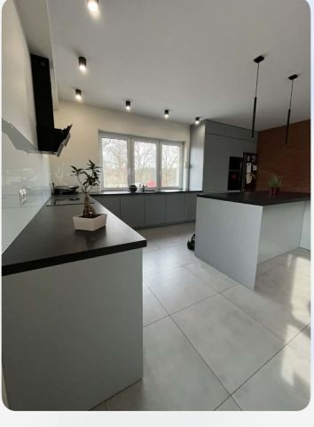 dom wolnostojący, 6 pokoi Karpicko. Zdjęcie 5