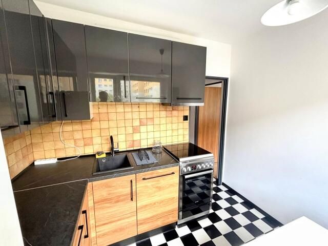 Mieszkanie 3-pokojowe Katowice os. Witosa, ul. Wincentego Witosa. Zdjęcie 5