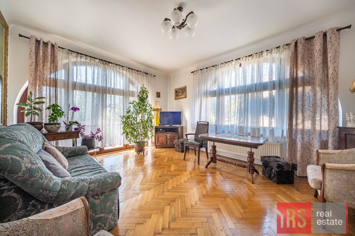 bliźniak, 12 pokoi Warszawa Włochy, ul. ks. Juliana Chrościckiego. Zdjęcie 5