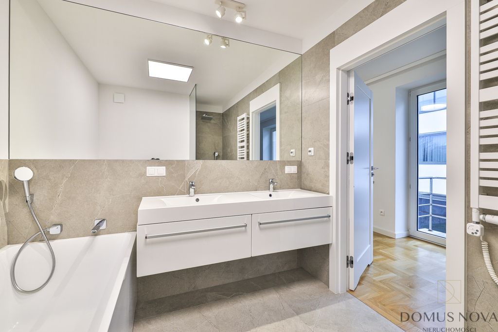 dom wolnostojący, 8 pokoi Warszawa Wilanów, ul. Królowej Marysieńki. Zdjęcie 15