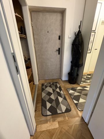 Mieszkanie 3-pokojowe Wrocław Gajowice, ul. Icchaka Lejba Pereca. Zdjęcie 1