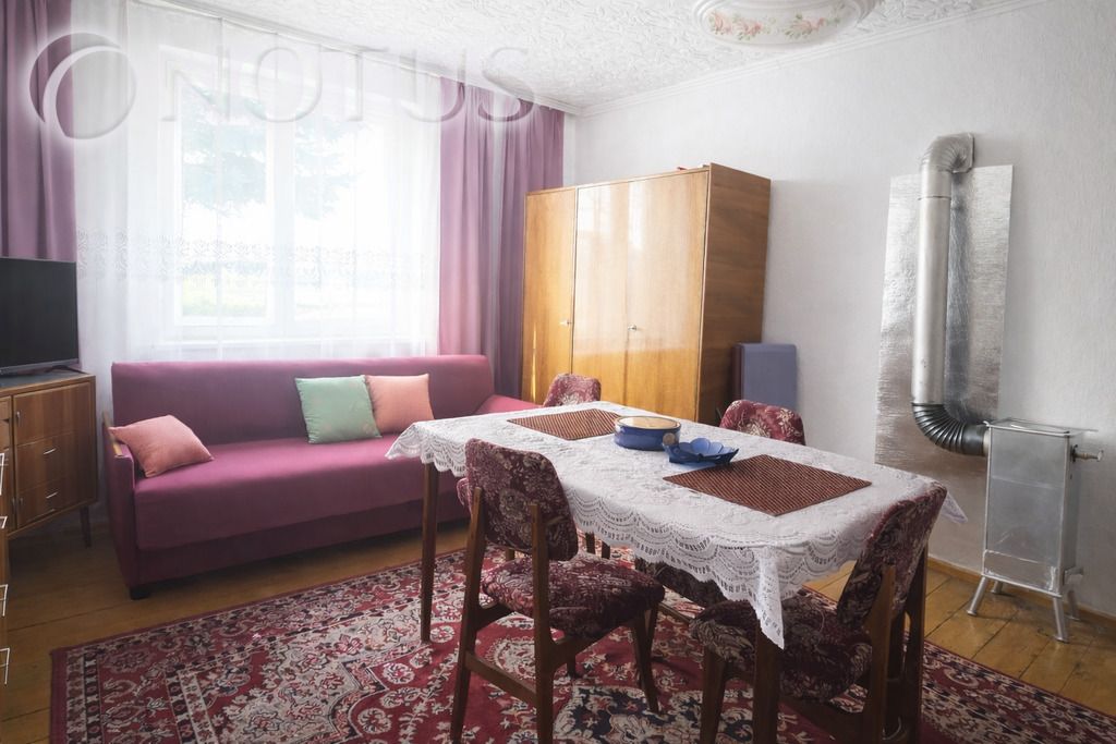 dom wolnostojący, 2 pokoje Klatka. Zdjęcie 5