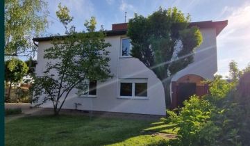 dom wolnostojący, 7 pokoi Jaktorów, ul. Błotna