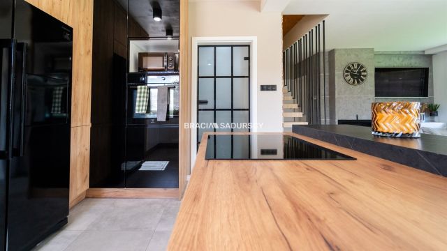 dom wolnostojący, 5 pokoi Marcyporęba, ul. Spacerowa. Zdjęcie 33