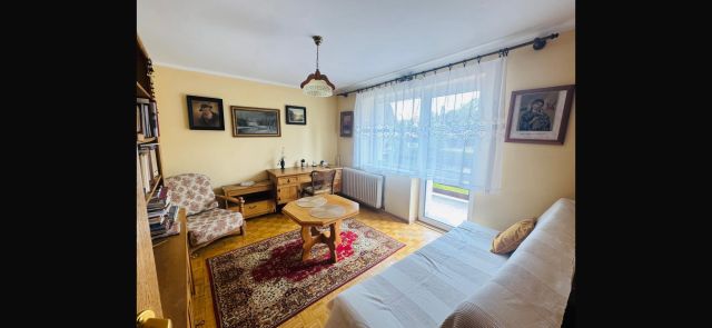 dom szeregowy, 6 pokoi Ustroń Centrum, ul. Jana Wantuły. Zdjęcie 16