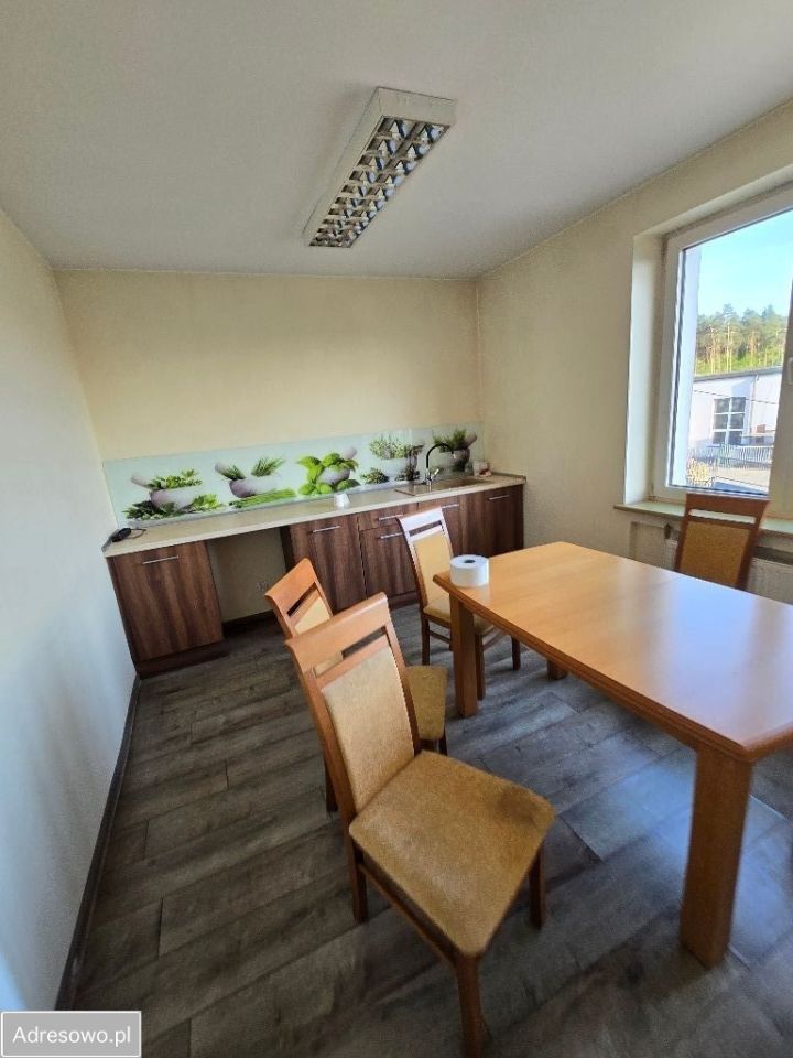 Hala/magazyn Lisi Ogon. Zdjęcie 14