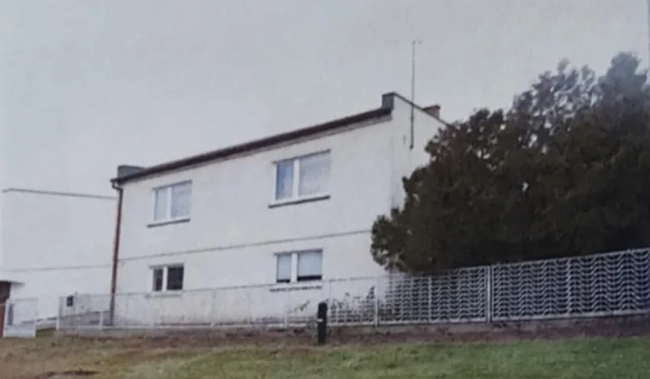 dom wolnostojący, 5 pokoi Lwówek, ul. Wiśniowa