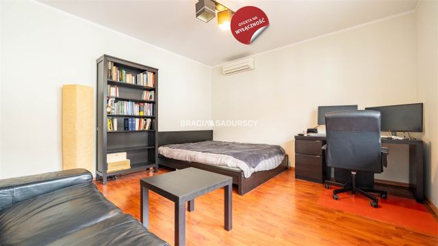 Mieszkanie 1-pokojowe Kraków Krowodrza, ul. Eljasza Walerego Radzikowskiego. Zdjęcie 1