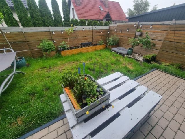 dom szeregowy, 4 pokoje Czernica. Zdjęcie 15