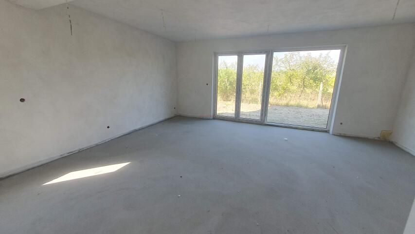 bliźniak, 5 pokoi Mroków. Zdjęcie 8