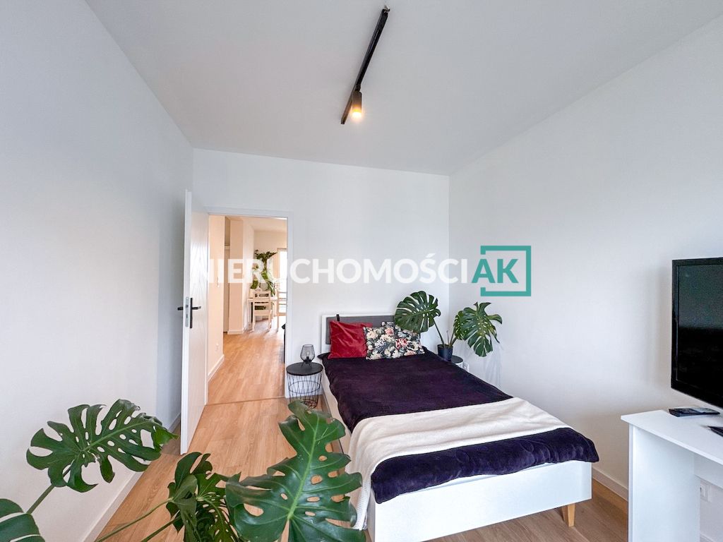 Mieszkanie 2-pokojowe Poznań, ul. Wiejska. Zdjęcie 8