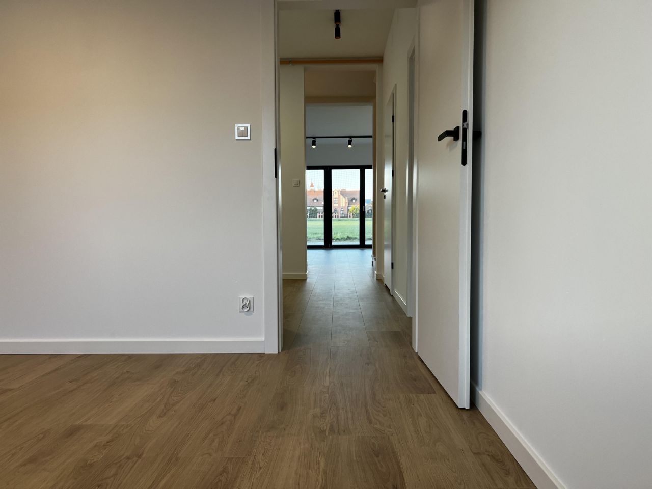 bliźniak, 6 pokoi Pisarzowice, ul. Tęczowa. Zdjęcie 5