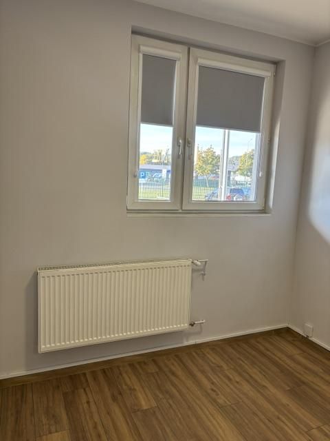Biuro Gdynia Chylonia, ul. Hutnicza. Zdjęcie 3