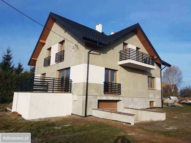 dom wolnostojący, 8 pokoi Dąbrowa Górnicza Trzebiesławice, ul. Zachodnia. Zdjęcie 1