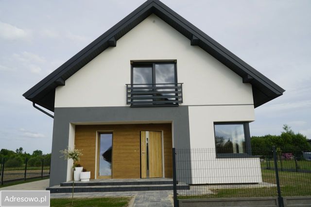 dom wolnostojący, 4 pokoje Brynica. Zdjęcie 1