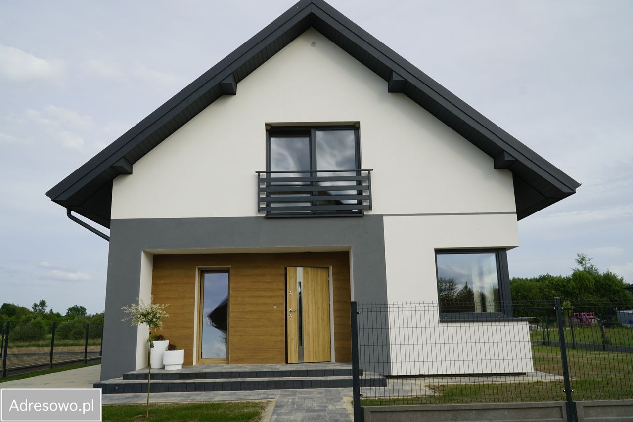 dom wolnostojący, 4 pokoje Brynica