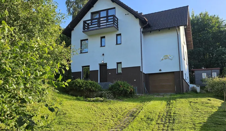 dom wolnostojący, 6 pokoi Gościcino, ul. Nadrzeczna