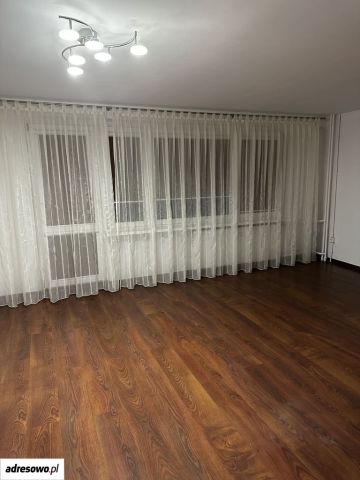Mieszkanie 3-pokojowe Pabianice Bugaj, ul. ks. Piotra Skargi. Zdjęcie 1