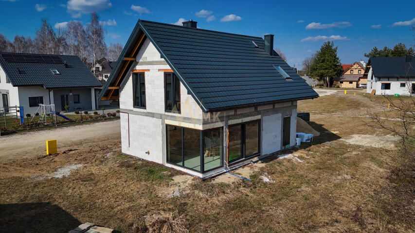 dom wolnostojący, 5 pokoi Wola Rzędzińska. Zdjęcie 2