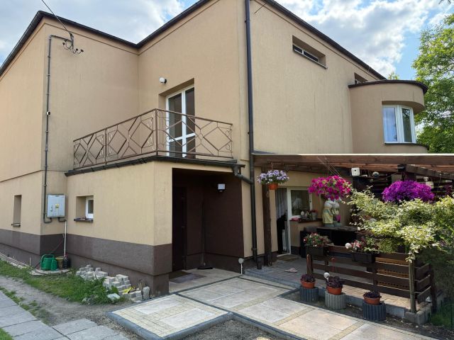 dom wolnostojący, 4 pokoje Łódź Górna, ul. Gościniec. Zdjęcie 1