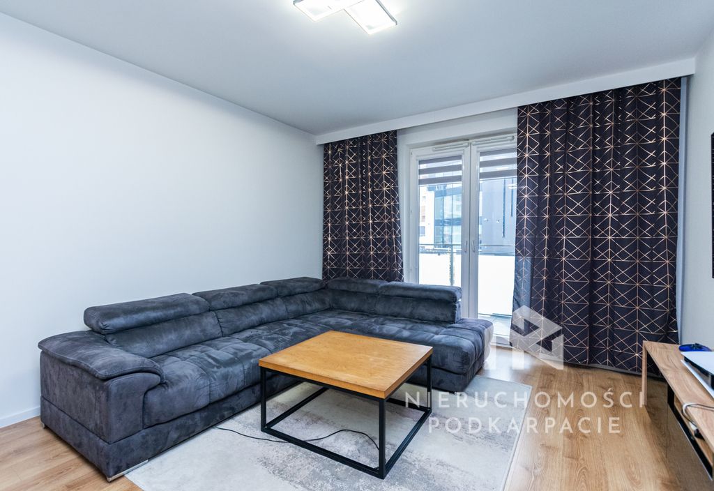 Mieszkanie 3-pokojowe Rzeszów, ul. Czudecka. Zdjęcie 3