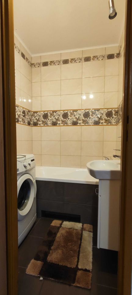 Mieszkanie 3-pokojowe Płock Międzytorze, ul. Tadeusza Gierzyńskiego. Zdjęcie 2