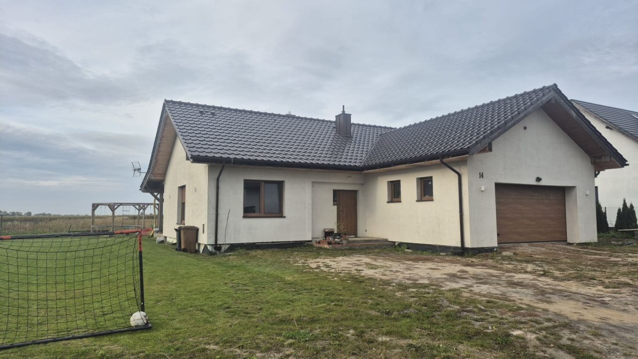 dom wolnostojący, 4 pokoje Goślinowo. Zdjęcie 1