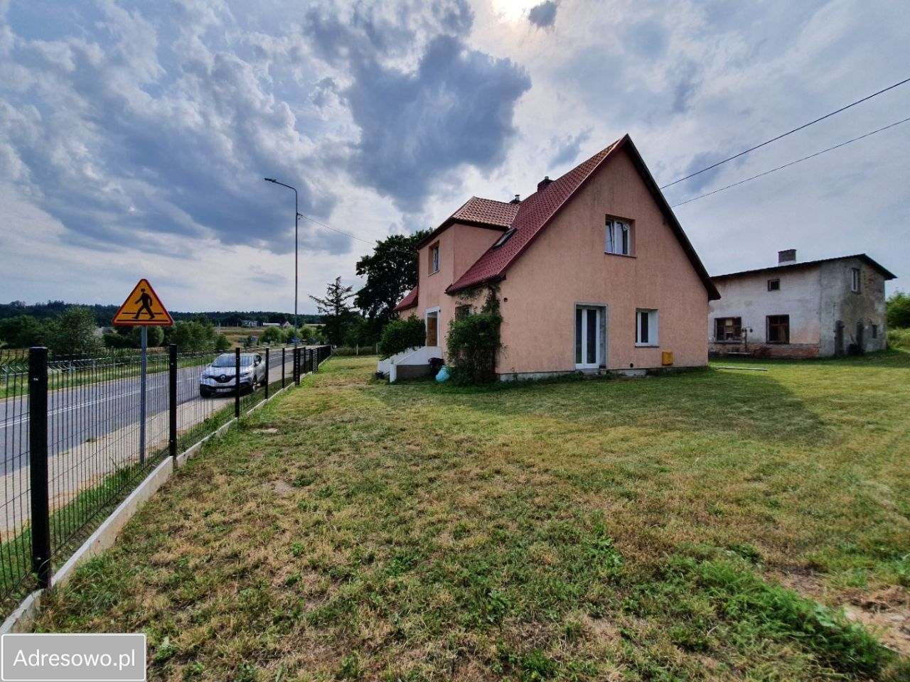 dom wolnostojący, 5 pokoi Gorzebądz