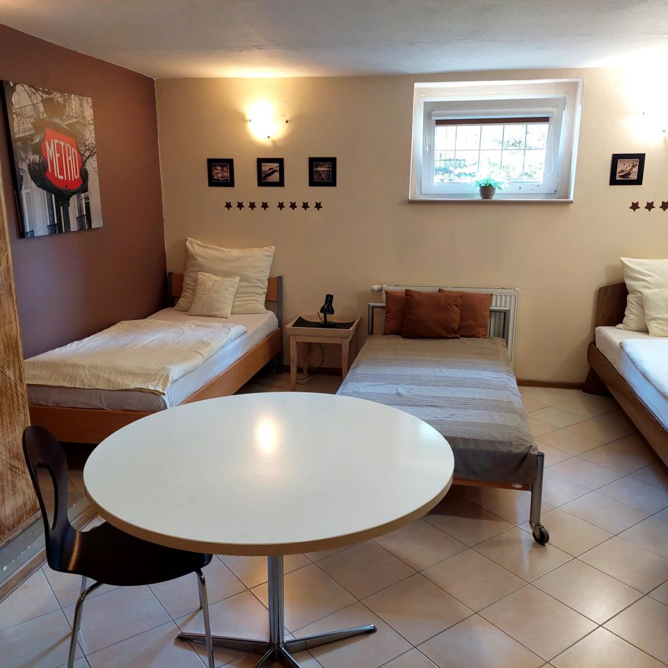 dom wolnostojący, 12 pokoi Wołczyn, ul. Dworcowa. Zdjęcie 15