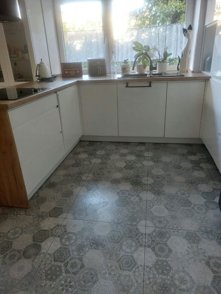 dom wolnostojący, 6 pokoi Częstochowa Zawodzie, ul. Marysia. Zdjęcie 45