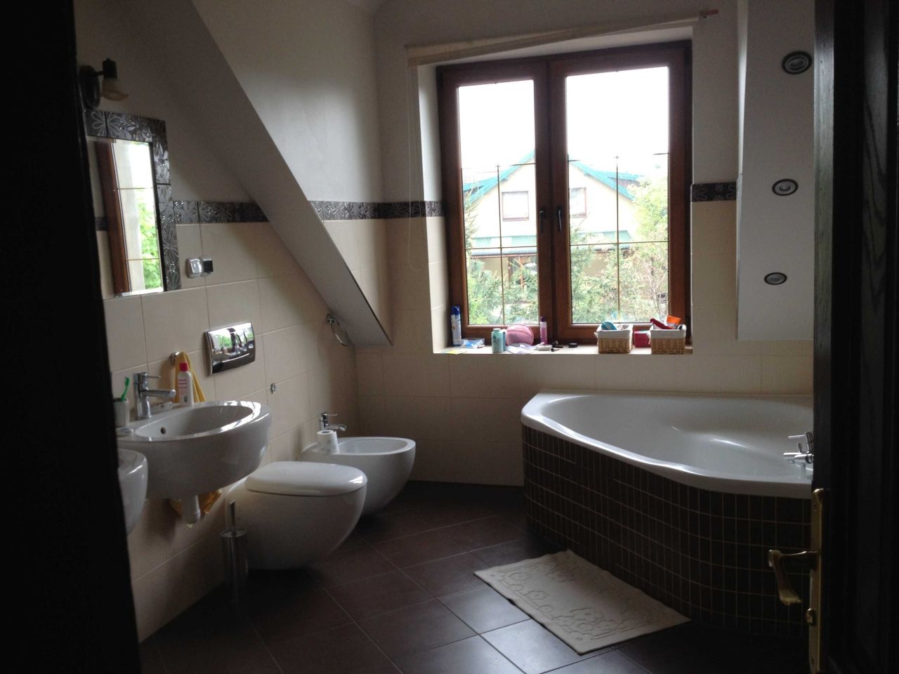 dom wolnostojący, 20 pokoi Wrocław Oporów, ul. Leona Petrażyckiego. Zdjęcie 8