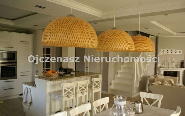 dom wolnostojący, 6 pokoi Niemcz. Zdjęcie 2