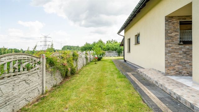 dom wolnostojący, 4 pokoje Bęczyn. Zdjęcie 29